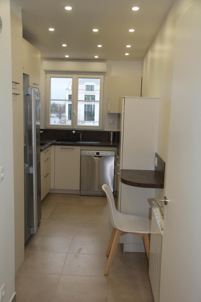 Disney Apart,3 Mn From Disney, 4Bedrooms, Double Free, Secured Parking,105 M2 쉐시 외부 사진