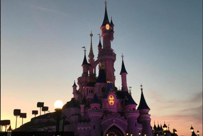 Disney Apart,3 Mn From Disney, 4Bedrooms, Double Free, Secured Parking,105 M2 쉐시 외부 사진